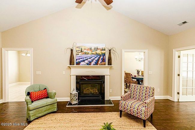 1117 Rosedale Ave, Townhouse with 3 bedrooms, 2 bathrooms and 2 parking in Rocky Mount NC | Image 4