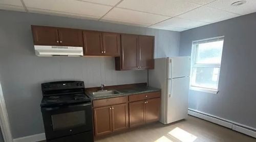 apt-4-1170 Main St, Brockton, MA, 02301-6876 | Card Image