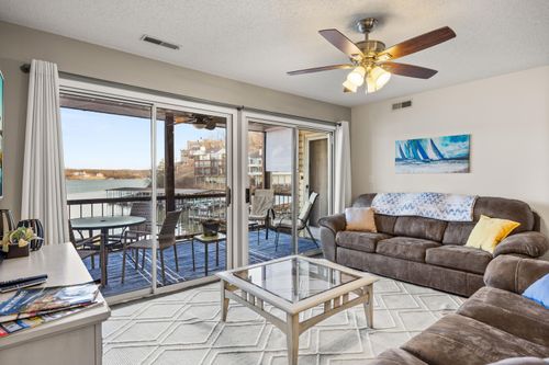 401-6005 Baydy Peak Rd, OSAGE BEACH, MO, 65065-3905 | Card Image