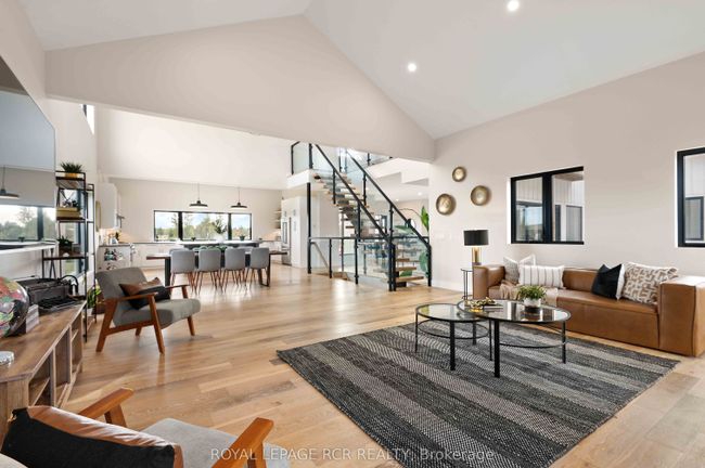 595130 Blind Line, House other with 6 bedrooms, 4 bathrooms and 20 parking in Mono ON | Image 6