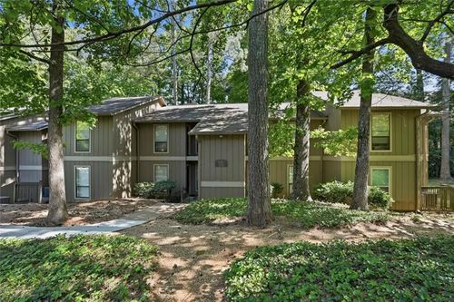 2g-8740 Roswell Rd, Sandy Springs, GA, 30350-1832 | Card Image