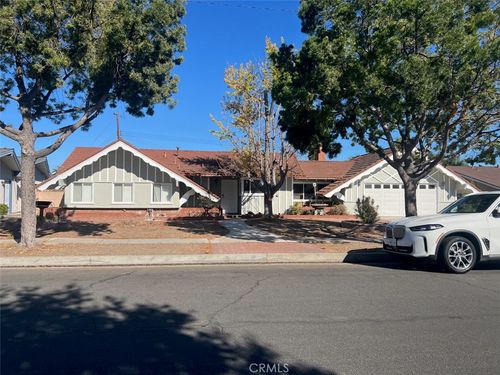 8408 Mercury Dr, Buena Park, CA, 90620-3344 | Card Image
