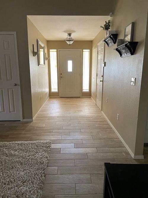 10413 Nw 45th St, Yukon, OK, 73099-2308 | Card Image