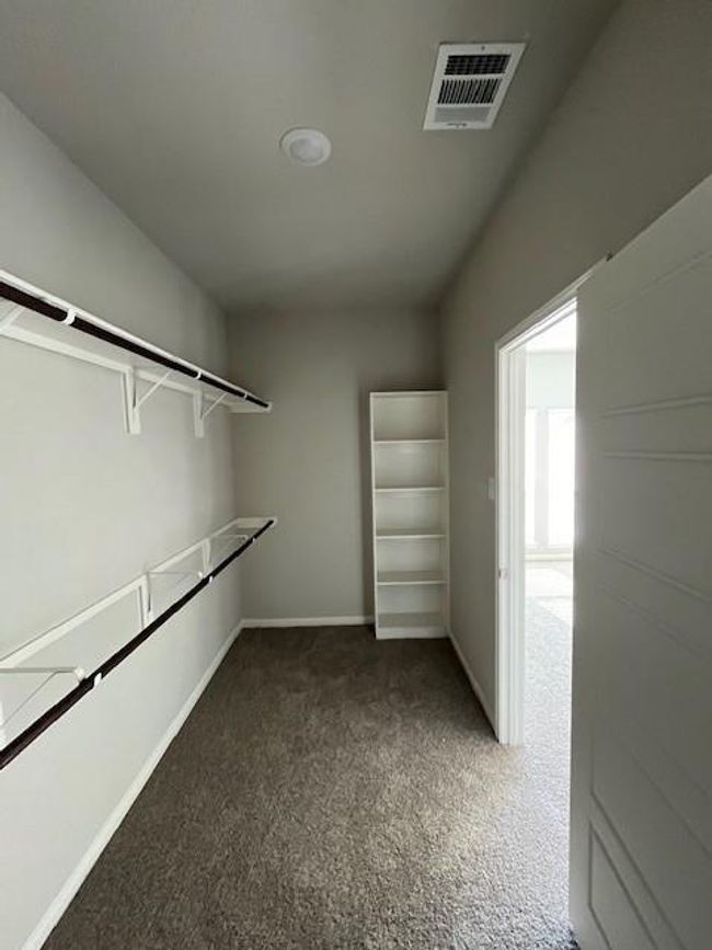27290 Axis Deer Trl, House other with 4 bedrooms, 4 bathrooms and 2 parking in Magnolia TX | Image 11