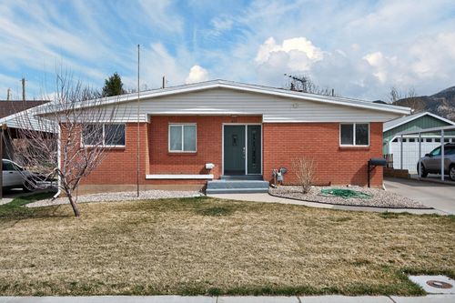 559 S 450 W, Cedar City, UT, 84720-3117 | Card Image