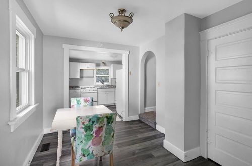 131 Willow St, Jackson, MI, 49202-3767 | Card Image