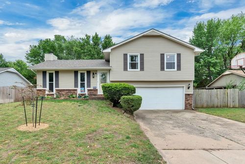 8919 W Jamesburg St, Wichita, KS, 67212 | Card Image