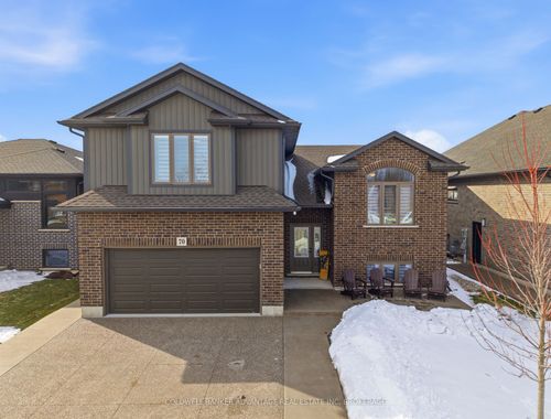 70 Renfield St, Port Colborne, ON, L3K0A7 | Card Image