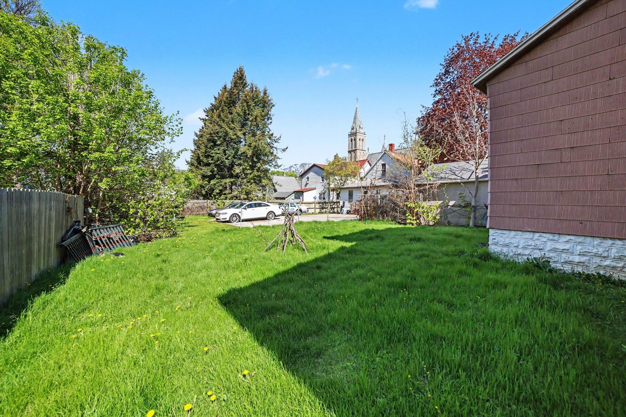 Residential Income in Bay City 3