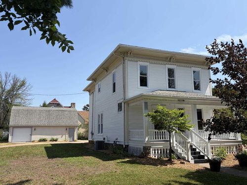 201 W 4th Street, Marshfield, WI, 54449 | Card Image