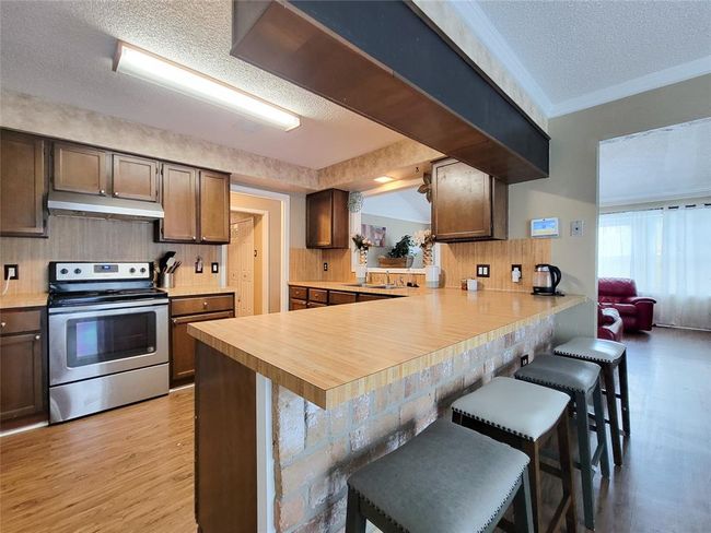 5414 Sweetwind Ln, House other with 3 bedrooms, 2 bathrooms and 2 parking in Spring TX | Image 10