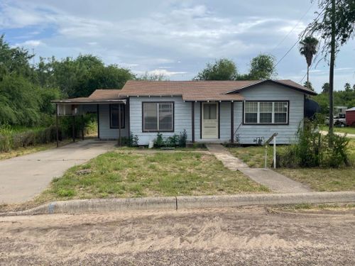 303 Texas St, Hebbronville, TX, 78361-3411 | Card Image
