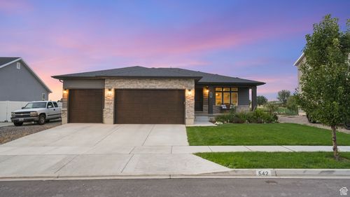 542 W 1870 S, Payson, UT, 84651-8738 | Card Image