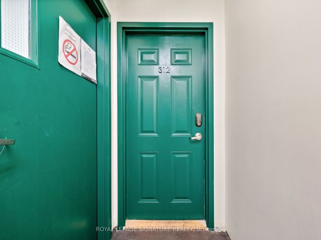 312 - 28 Victoria Ave N, Condo with 2 bedrooms, 1 bathrooms and 1 parking in Hamilton ON | Image 5