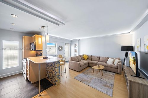 apt-6k-1545 Euclid Ave, Miami Beach, FL, 33139-3558 | Card Image