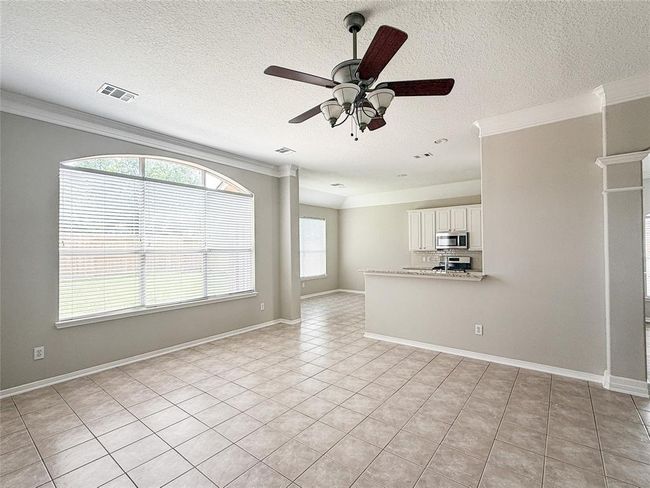 10114 Willow Crossing Dr, House other with 4 bedrooms, 2 bathrooms and 2 parking in Houston TX | Image 9
