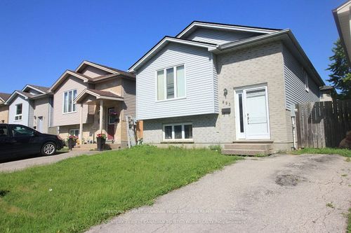 893 Lawson Rd, London, ON, N6G4X4 | Card Image