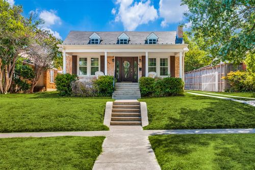 3005 6th Ave, Fort Worth, TX, 76110-3435 | Card Image