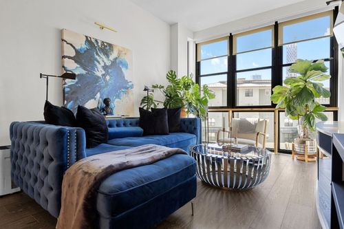 apt-229-800 Embassy Dr, Austin, TX, 78702-2786 | Card Image