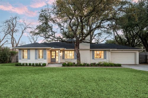 5820 Royal Crest Dr, Dallas, TX, 75230-3459 | Card Image