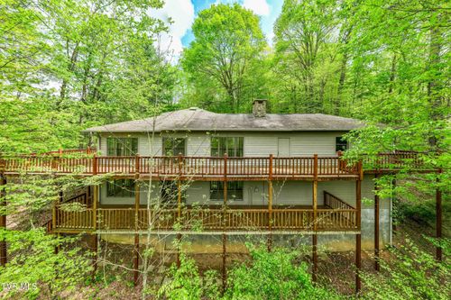 1945 Sage Valley Cir, Mountain City, TN, 37683-5284 | Card Image