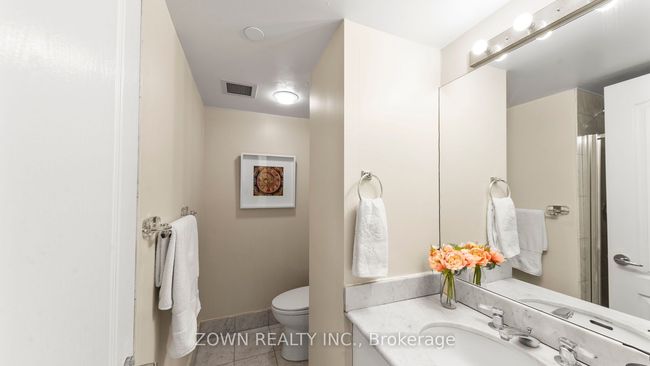 711 - 38 Elm St, Condo with 2 bedrooms, 2 bathrooms and null parking in Toronto ON | Image 37
