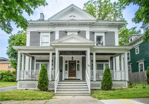 113 Keyes Ave, Watertown, NY, 13601-3727 | Card Image
