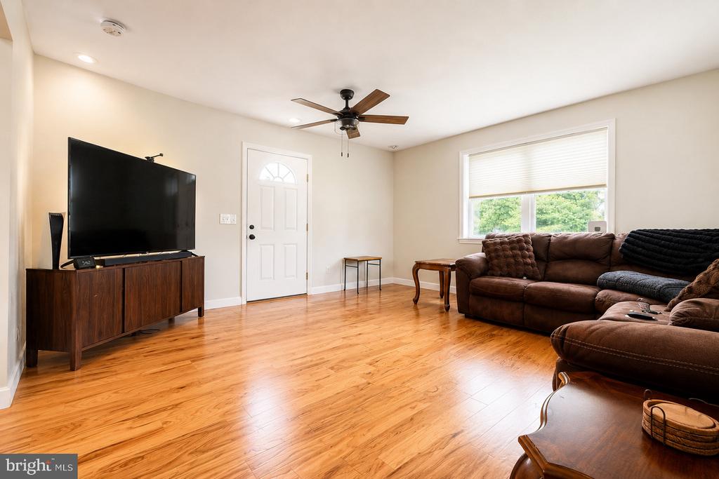 Residential in MILL HALL 3