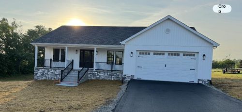 126 Sterlyn Dr, London, KY, 40744-9039 | Card Image