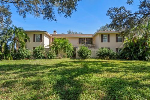 11327 Carter Grove Ln, THONOTOSASSA, FL, 33592 | Card Image
