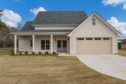 1037 Lee Rd, Phenix City, AL, 36867 | Card Image