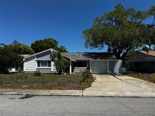 12302 Cobble Stone Dr, HUDSON, FL, 34667-2317 | Card Image