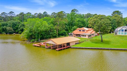 56 Magnolia Dr, Huntsville, TX, 77340-2123 | Card Image