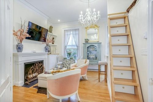 4b-376 Marlborough St, Boston, MA, 02115 | Card Image