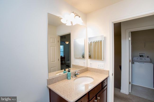 1994 Hickory Ln, Townhouse with 3 bedrooms, 4 bathrooms and null parking in LANGHORNE PA | Image 38