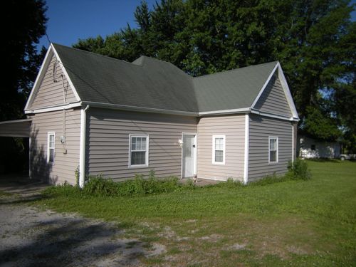 202 W Canada St, STURGEON, MO, 65284-9352 | Card Image
