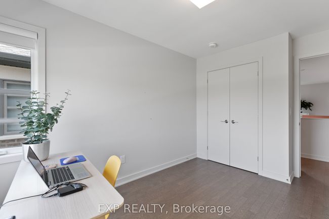244 Shuttleworth Dr, House attached with 3 bedrooms, 3 bathrooms and 1 parking in Gloucester ON | Image 37
