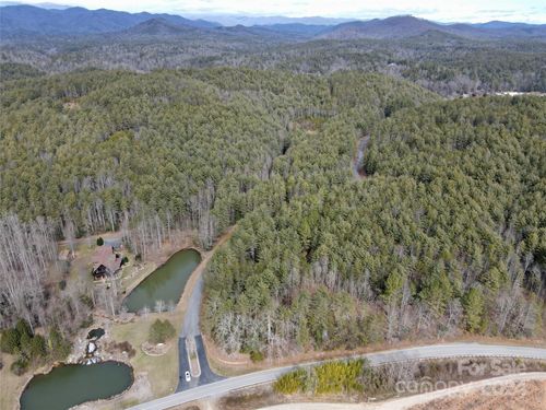 5632 Collette Ridge Cir, Collettsville, NC, 28611-9143 | Card Image