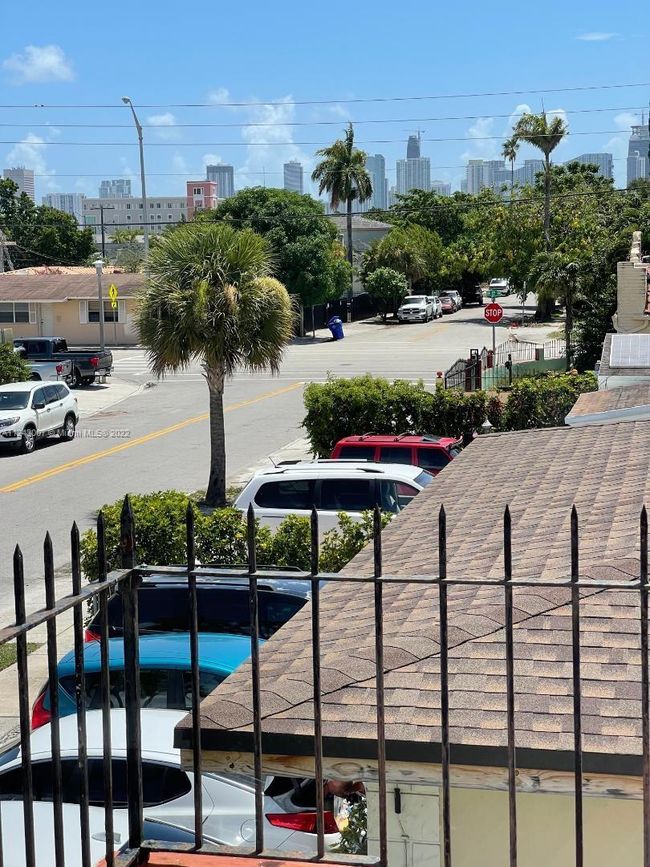 1738 - 1736 Sw 9th St, Home with 3 bedrooms, 1 bathrooms and null parking in MIAMI FL | Image 28