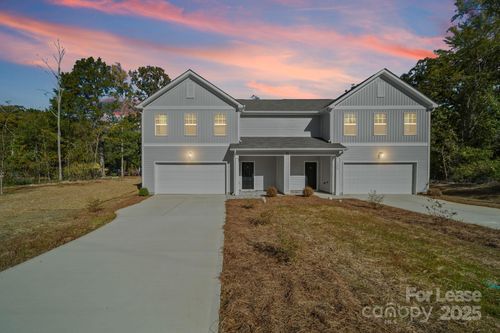 a-3200 Polk And White Rd, Charlotte, NC, 28269-1419 | Card Image