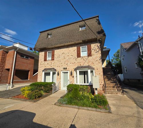 2b-195 3rd Ave, Westwood, NJ, 07675-2141 | Card Image