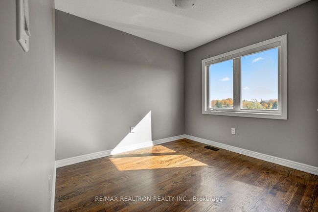 136 Vittorio De Luca Dr, House attached with 4 bedrooms, 3 bathrooms and 1 parking in Vaughan ON | Image 15