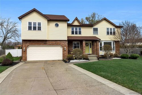 67 Westcliffe Dr, Amherst, NY, 14228-3413 | Card Image