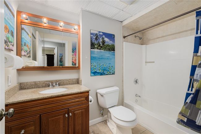 UNIT-404 - 7 Wake Robin Rd, Condo with 2 bedrooms, 1 bathrooms and 1 parking in Lincoln RI | Image 16