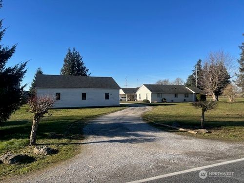 8885 Line Rd, Lynden, WA, 98264-9544 | Card Image