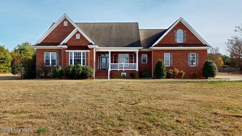 102 Woodmere Ln, Goldsboro, NC, 27530-7616 | Card Image