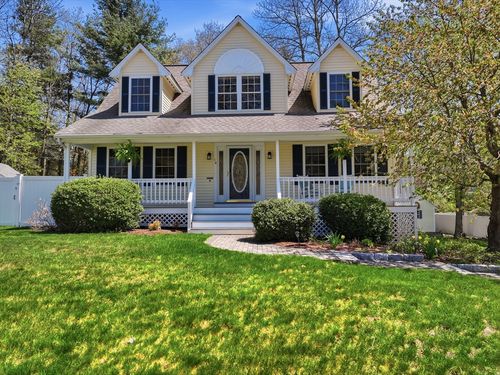 10 Horseshoe Ln, Clinton, MA, 01510-1474 | Card Image