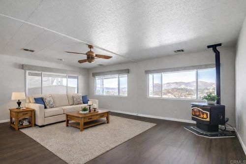 9500 Harritt Rd, Lakeside, CA, 92040-6070 | Card Image