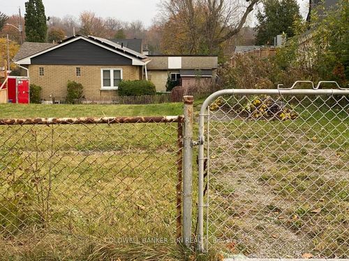 449 York Rd, Guelph, ON, N1E | Card Image