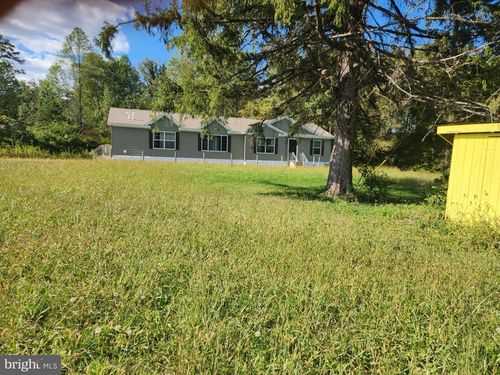 1330 Buckwheat Rd, MILLERSTOWN, PA, 17062-8877 | Card Image